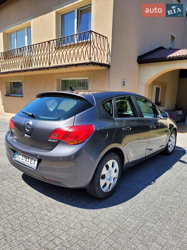 Opel Astra, фото з оголошення