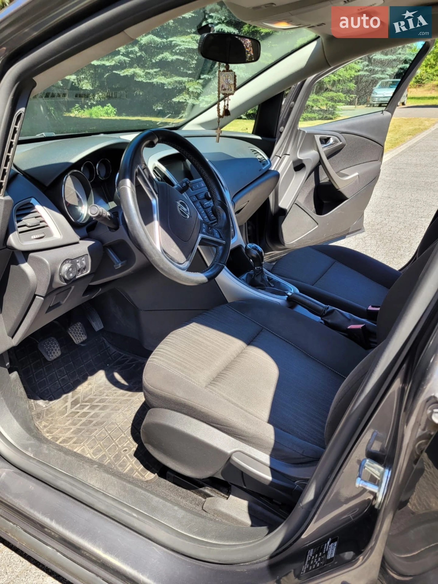 2011 Opel Astra - мініатюра 16