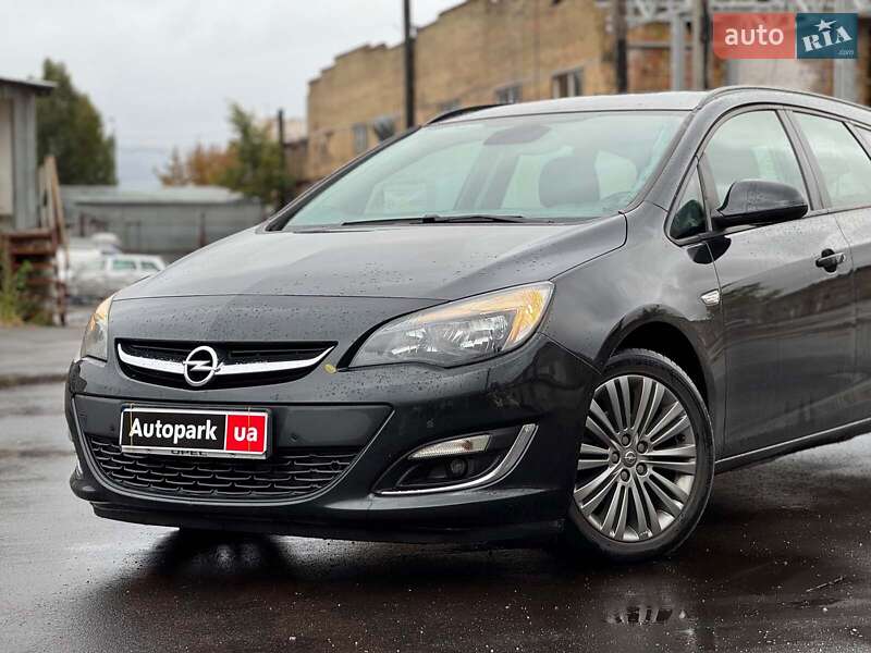 Универсал Opel Astra 2013 в Киеве фото 2 Универсал Opel Astra 2013 в Киеве