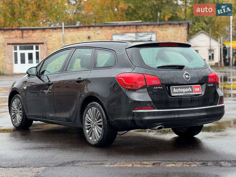 Универсал Opel Astra 2013 в Киеве фото 7 Универсал Opel Astra 2013 в Киеве