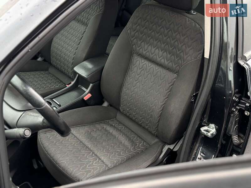 Универсал Opel Astra 2013 в Киеве фото 20 Универсал Opel Astra 2013 в Киеве