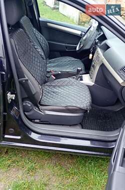 Универсал Opel Astra 2008 в 
