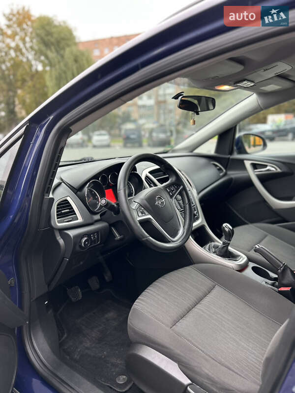 Універсал Opel Astra 2011 в Луцьку фото 16 Універсал Opel Astra 2011 в Луцьку