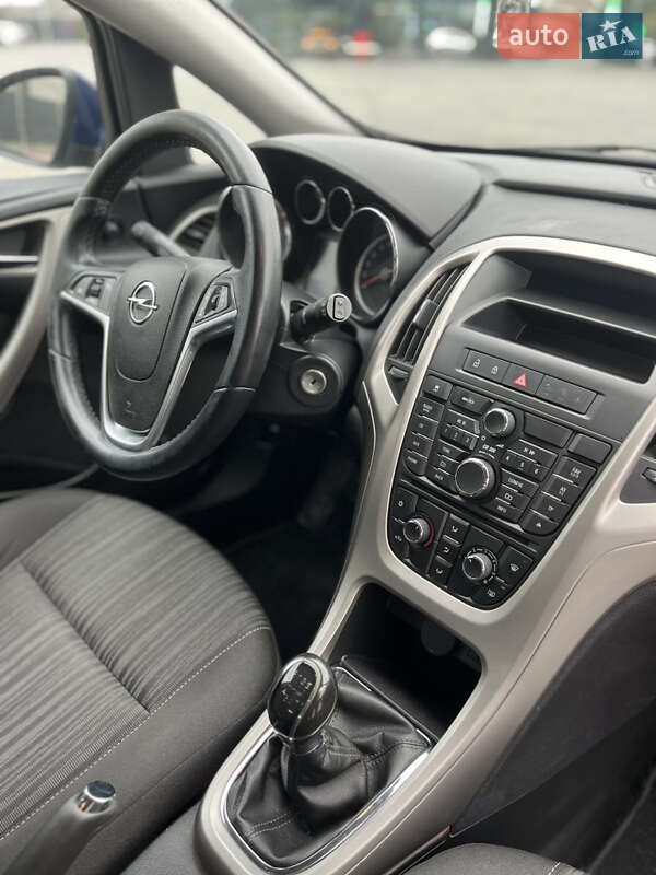 Універсал Opel Astra 2011 в Луцьку фото 26 Універсал Opel Astra 2011 в Луцьку