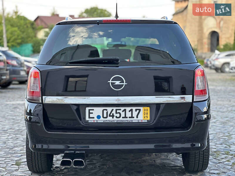 Универсал Opel Astra 2006 в Луцке