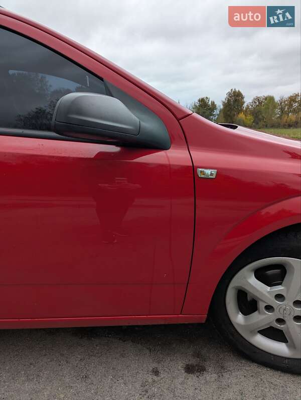 Универсал Opel Astra 2009 в Звягеле фото 26 Универсал Opel Astra 2009 в Звягеле