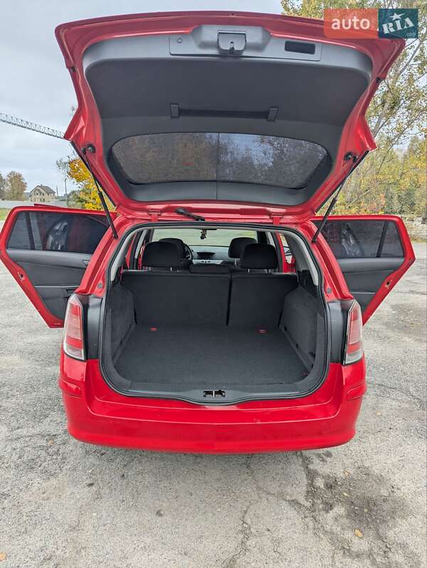 Универсал Opel Astra 2009 в Звягеле фото 31 Универсал Opel Astra 2009 в Звягеле