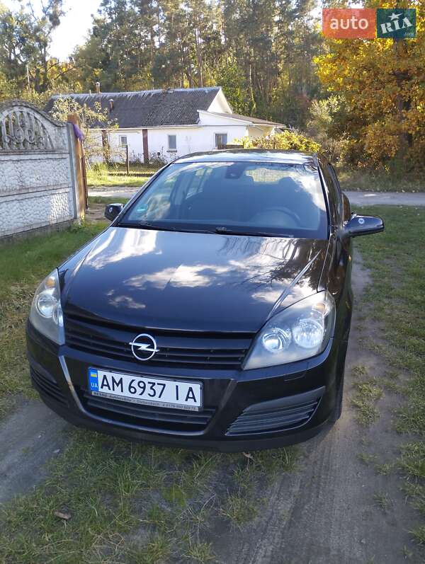 Хэтчбек Opel Astra 2004 в Житомире
