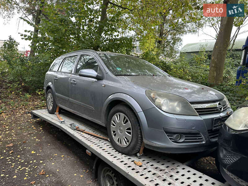 Универсал Opel Astra 2006 в Луцке