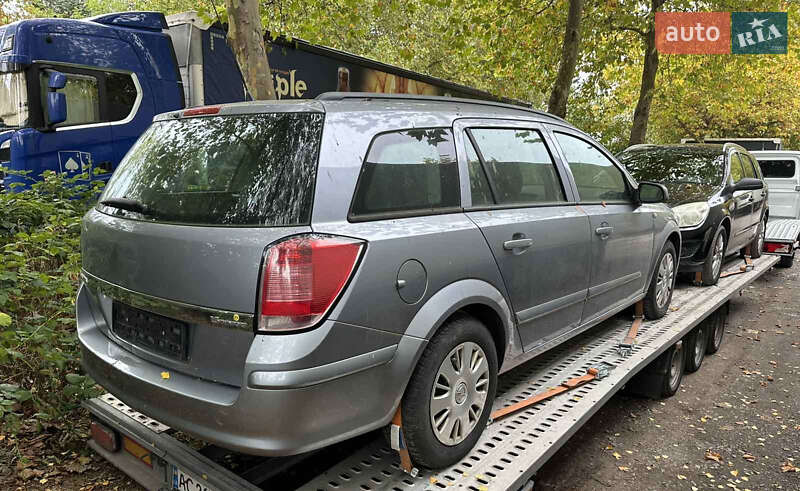 Универсал Opel Astra 2006 в Луцке