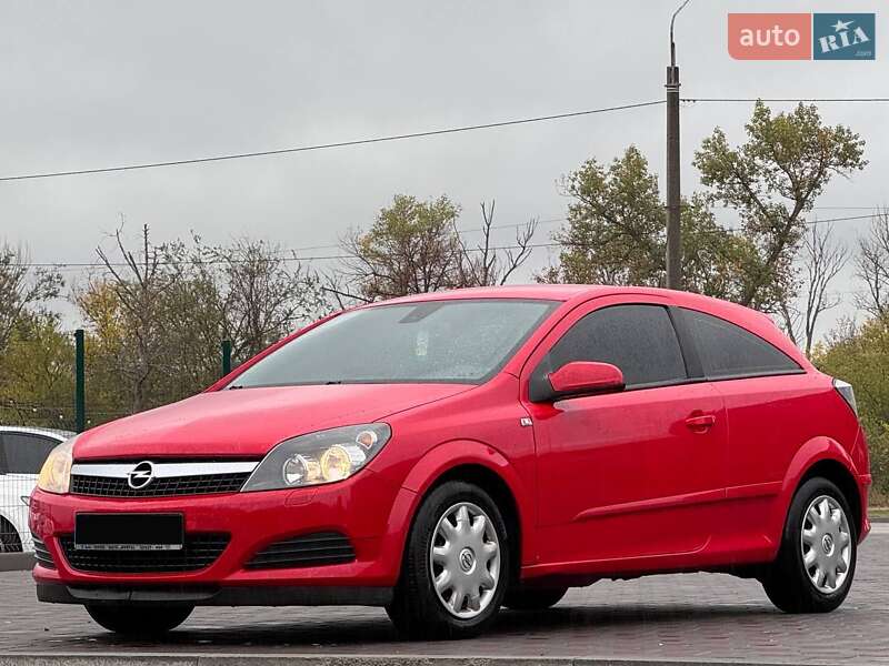 Купе Opel Astra 2008 в Запорожье