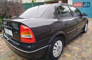 Седан Opel Astra 2008 в 