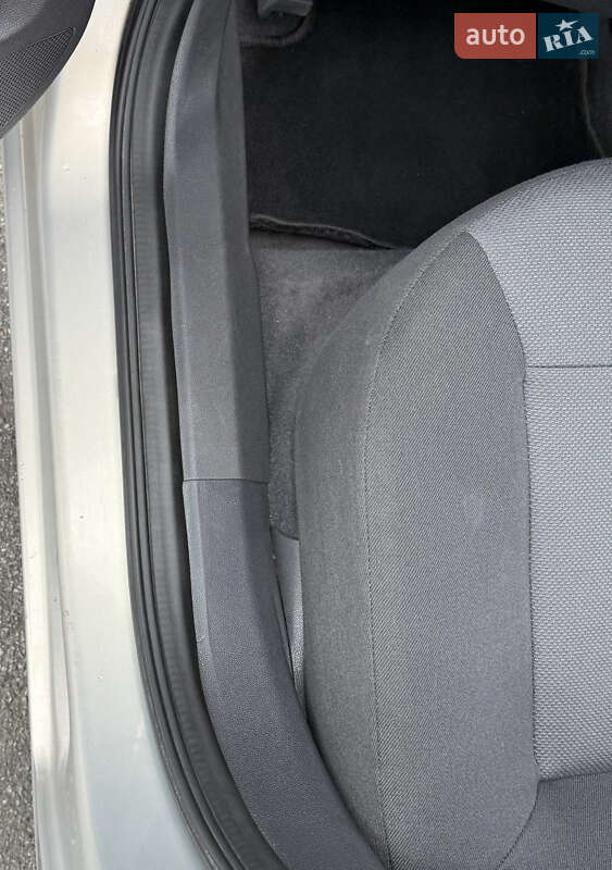 Универсал Opel Astra 2006 в Виннице