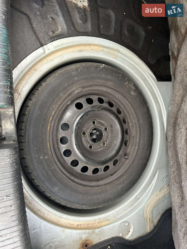 Хэтчбек Opel Astra 2000 в Немишаево