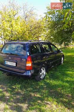 Универсал Opel Astra 2000 в 