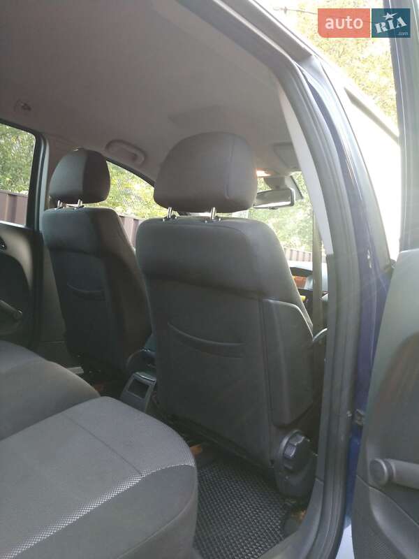 Універсал Opel Astra 2010 в Звягелі фото 3 Універсал Opel Astra 2010 в Звягелі