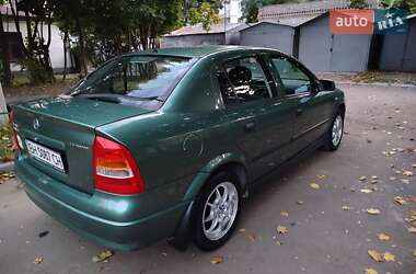 Седан Opel Astra 2008 в 