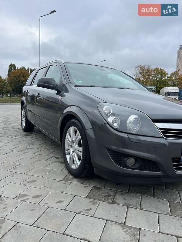 Универсал Opel Astra 2009 в Черкассах фото 6 Универсал Opel Astra 2009 в Черкассах
