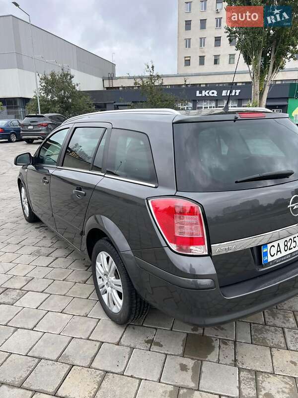 Универсал Opel Astra 2009 в Черкассах фото 8 Универсал Opel Astra 2009 в Черкассах
