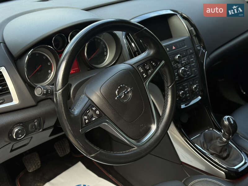 Універсал Opel Astra 2015 в Івано-Франківську фото 13 Універсал Opel Astra 2015 в Івано-Франківську