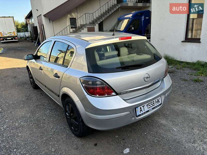 Хэтчбек Opel Astra 2009 в Ивано-Франковске фото 8 Хэтчбек Opel Astra 2009 в Ивано-Франковске