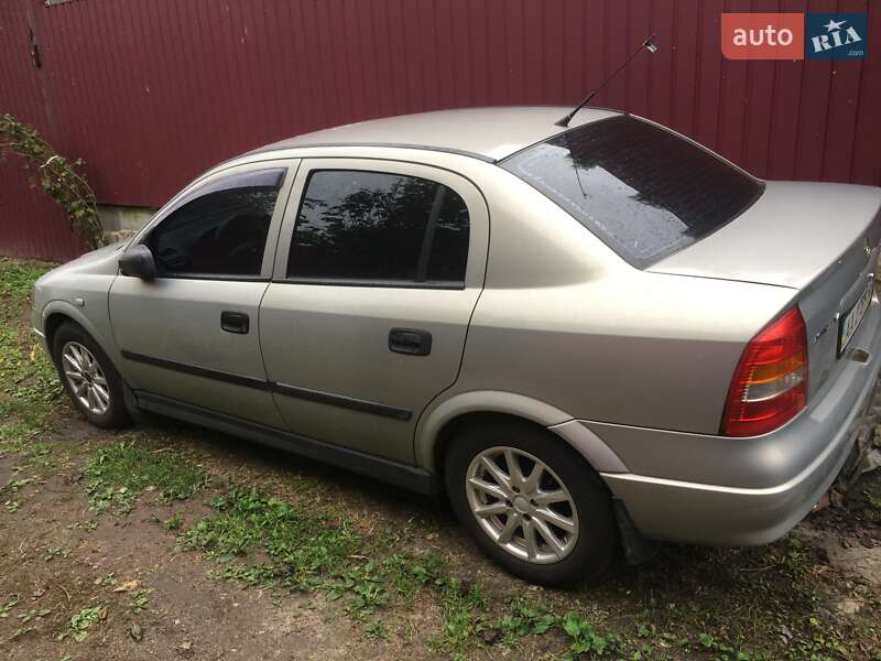 Opel Astra 2008 Opel Astra 2008