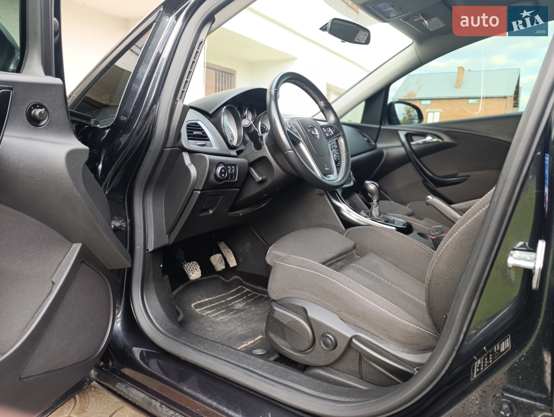 2012 Opel Astra - мініатюра 10