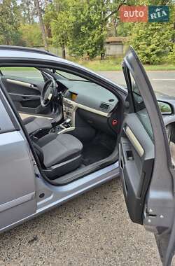 Универсал Opel Astra 2008 в 