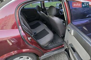 Седан Opel Astra 2003 в 