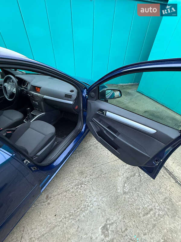 Универсал Opel Astra 2006 в Белой Церкви