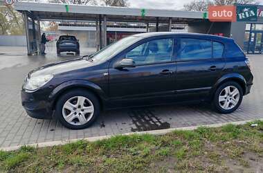 Хэтчбек Opel Astra 2008 в 