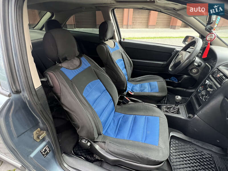 Купе Opel Astra 1998 в Ивано-Франковске