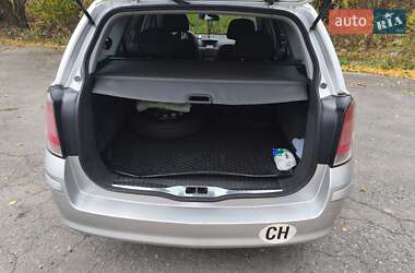 Універсал Opel Astra 2005 в  фото 16 Універсал Opel Astra 2005 в