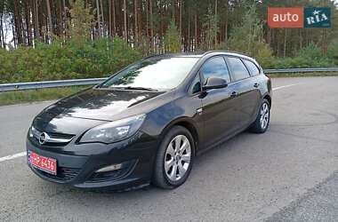 Универсал Opel Astra 2013 в 
