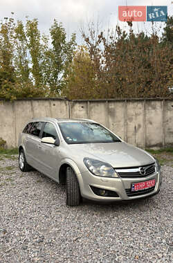 Универсал Opel Astra 2009 в 