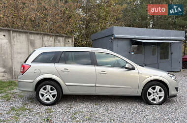 Универсал Opel Astra 2009 в 