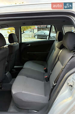 Универсал Opel Astra 2009 в 