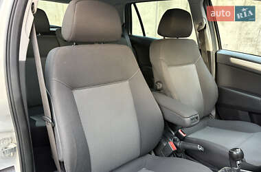 Универсал Opel Astra 2009 в 