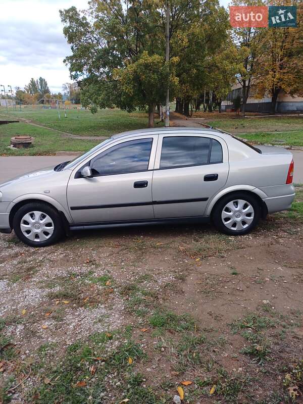Седан Opel Astra 2006 в Кривому Розі фото 8 Седан Opel Astra 2006 в Кривому Розі