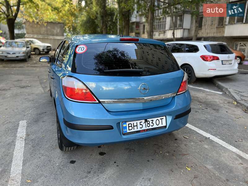 Хетчбек Opel Astra 2005 в Одесі фото 2 Хетчбек Opel Astra 2005 в Одесі