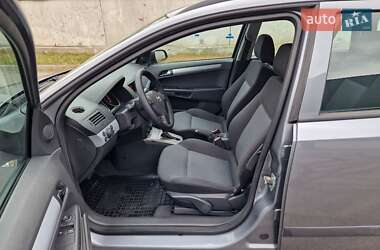 Універсал Opel Astra 2006 в  фото 21 Універсал Opel Astra 2006 в