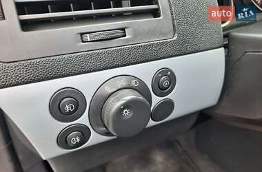 Универсал Opel Astra 2006 в  фото 45 Универсал Opel Astra 2006 в