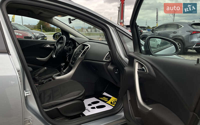 Универсал Opel Astra 2011 в Мукачево фото 19 Универсал Opel Astra 2011 в Мукачево