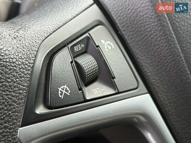 Хетчбек Opel Astra 2011 в Рівному