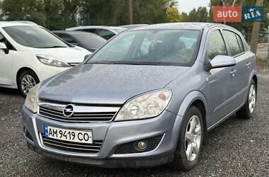 Хэтчбек Opel Astra 2008 в Каменец-Подольском