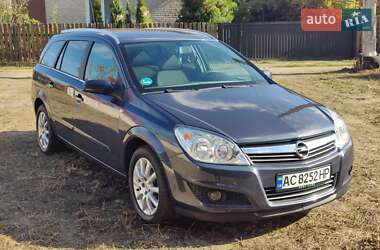 Универсал Opel Astra 2007 в Луцке