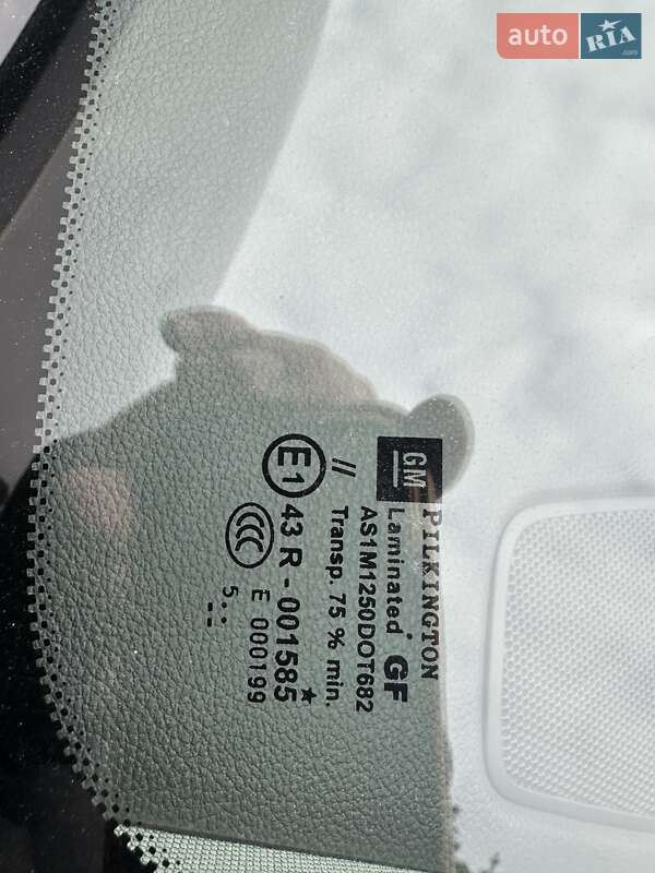 Седан Opel Astra 2015 в Ржищеве фото 26 Седан Opel Astra 2015 в Ржищеве