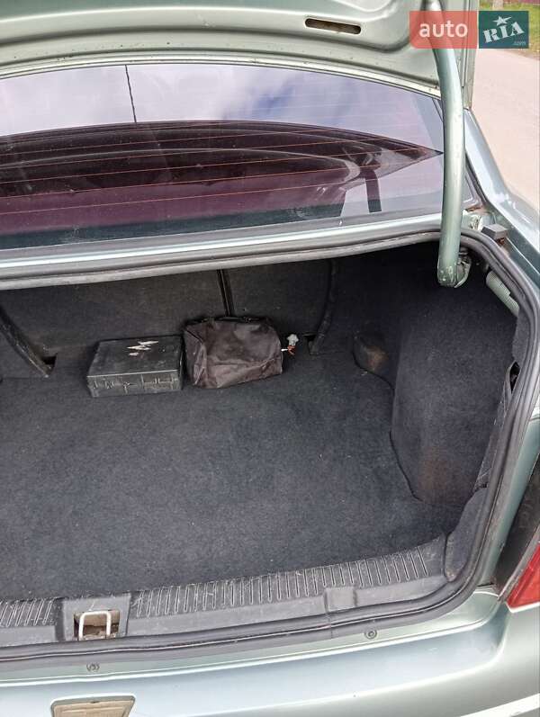 Седан Opel Astra 2008 в Казатине