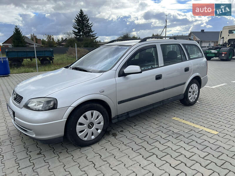Универсал Opel Astra 2001 в Луцке