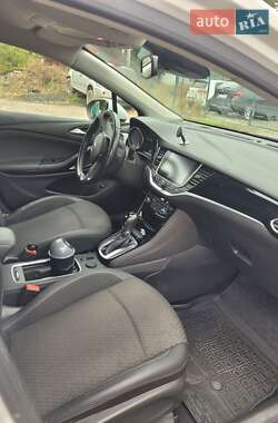 Универсал Opel Astra 2017 в 